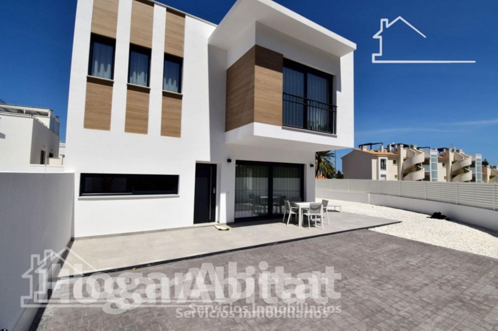 3 quarto Moradia para venda em Denia com piscina garagem - 675 000 € (Ref: 9799346)