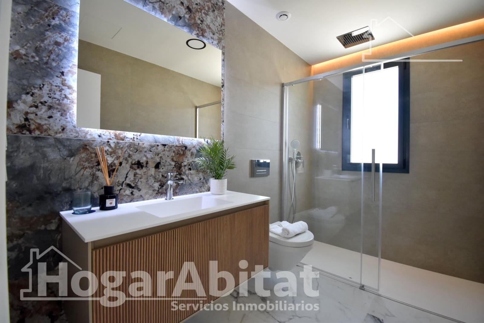 3 quarto Moradia para venda em Denia com piscina garagem - 675 000 € (Ref: 9799346)