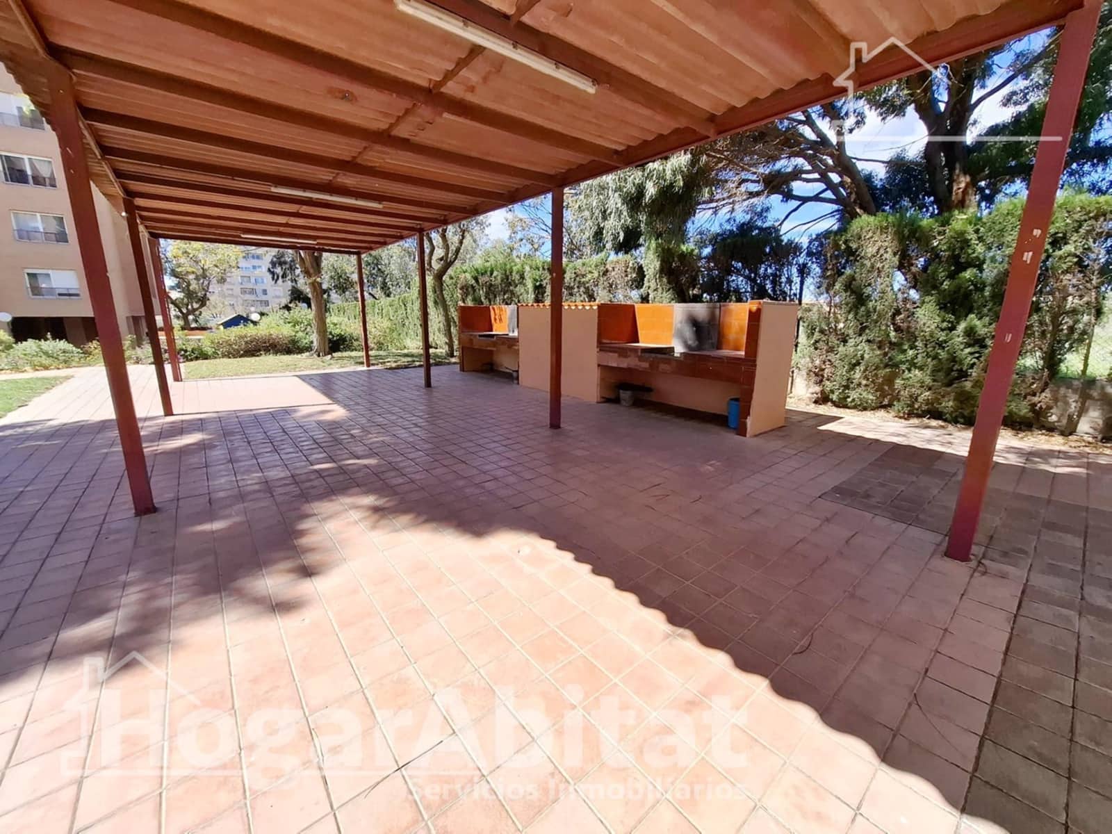 3 makuuhuone Asunto myytävänä paikassa San Vicente / Sant Vicent del Raspeig mukana uima-altaan 
autotalli - 300 000 € (Ref: 9799351)