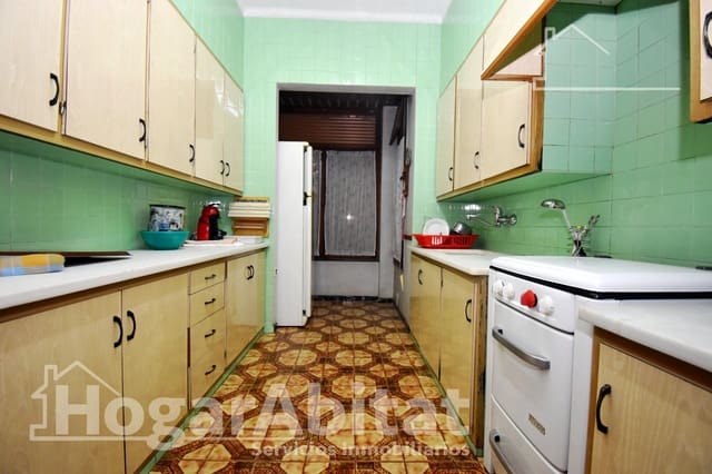 6 slaapkamer Huis te koop in Almassora / Almazora met garage - € 299.000 (Ref: 9799362)