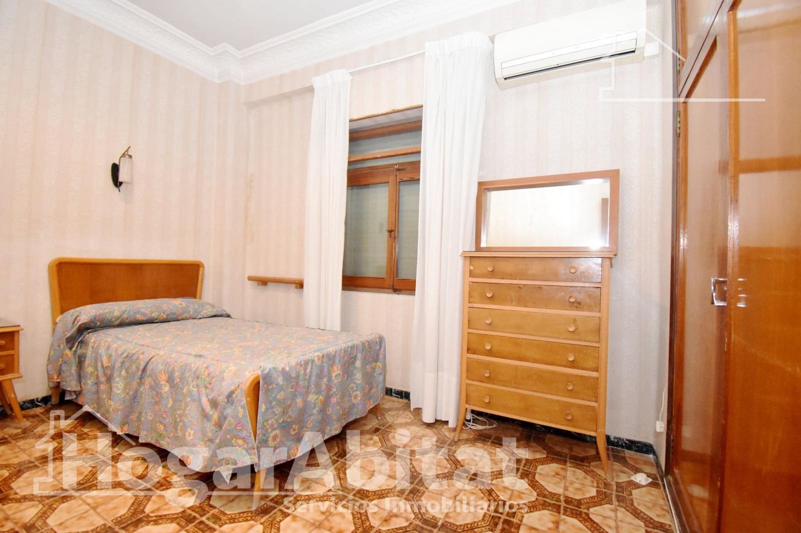 6 slaapkamer Huis te koop in Almassora / Almazora met garage - € 299.000 (Ref: 9799362)