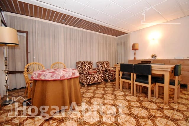 6 slaapkamer Huis te koop in Almassora / Almazora met garage - € 299.000 (Ref: 9799362)