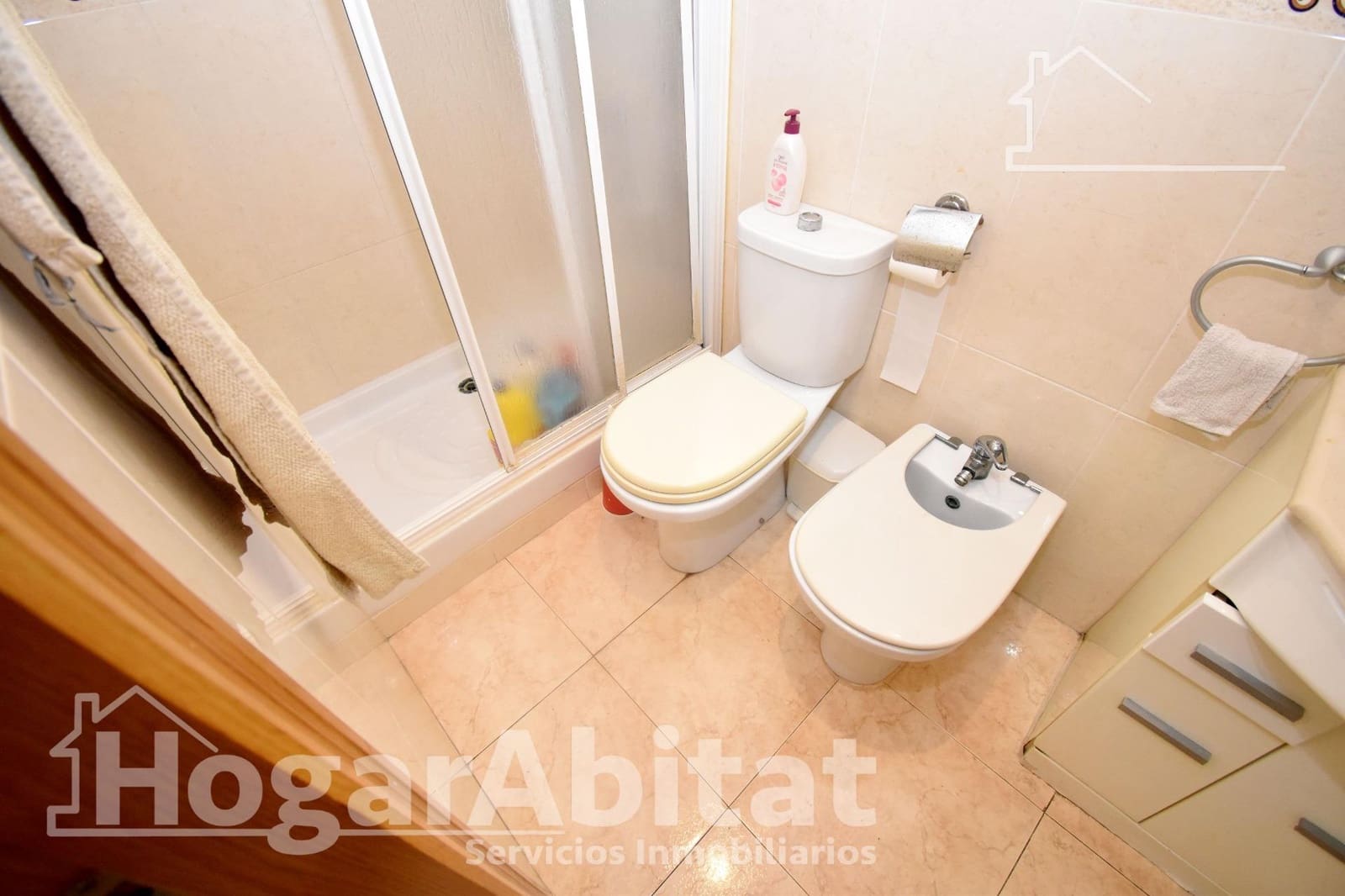 3 bedroom Flat for sale in Castello de la Plana - € 121,000 (Ref: 9804325)