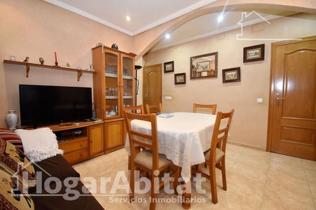 3 makuuhuone Asunto myytävänä paikassa Centro, Castelló de la Plana - 121 000 € (Ref: 9804325)