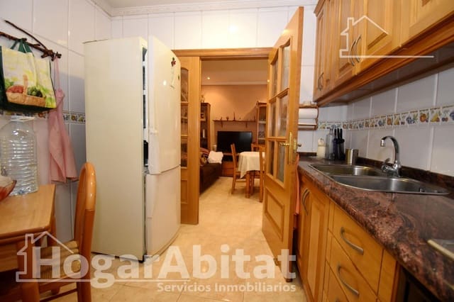 3 makuuhuone Asunto myytävänä paikassa Centro, Castelló de la Plana - 121 000 € (Ref: 9804325)