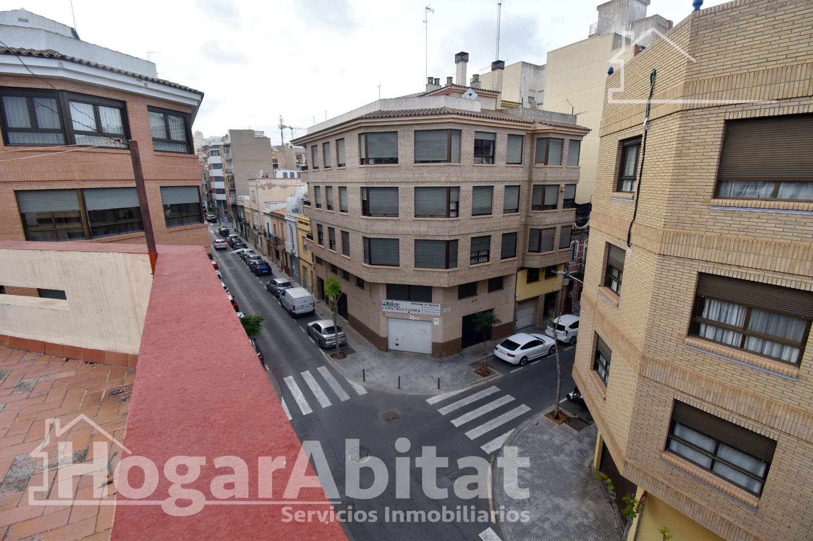 3 bedroom Flat for sale in Castello de la Plana - € 121,000 (Ref: 9804325)