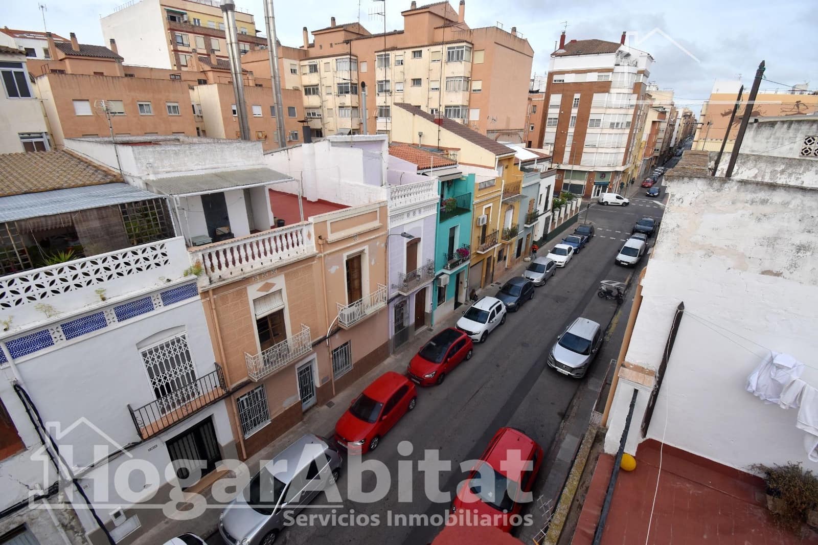 3 bedroom Flat for sale in Castello de la Plana - € 121,000 (Ref: 9804325)