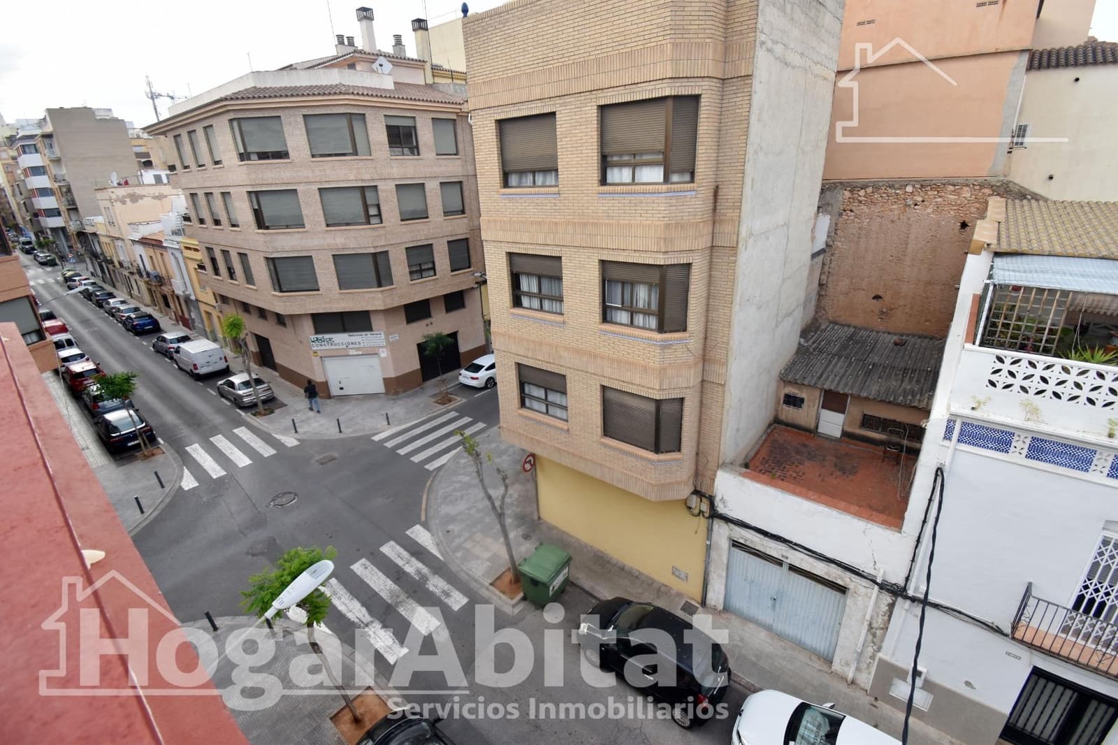 3 bedroom Flat for sale in Castello de la Plana - € 121,000 (Ref: 9804325)