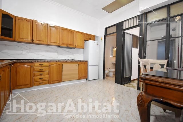 4 bedroom Flat for sale in Nules - € 120,000 (Ref: 9804332)