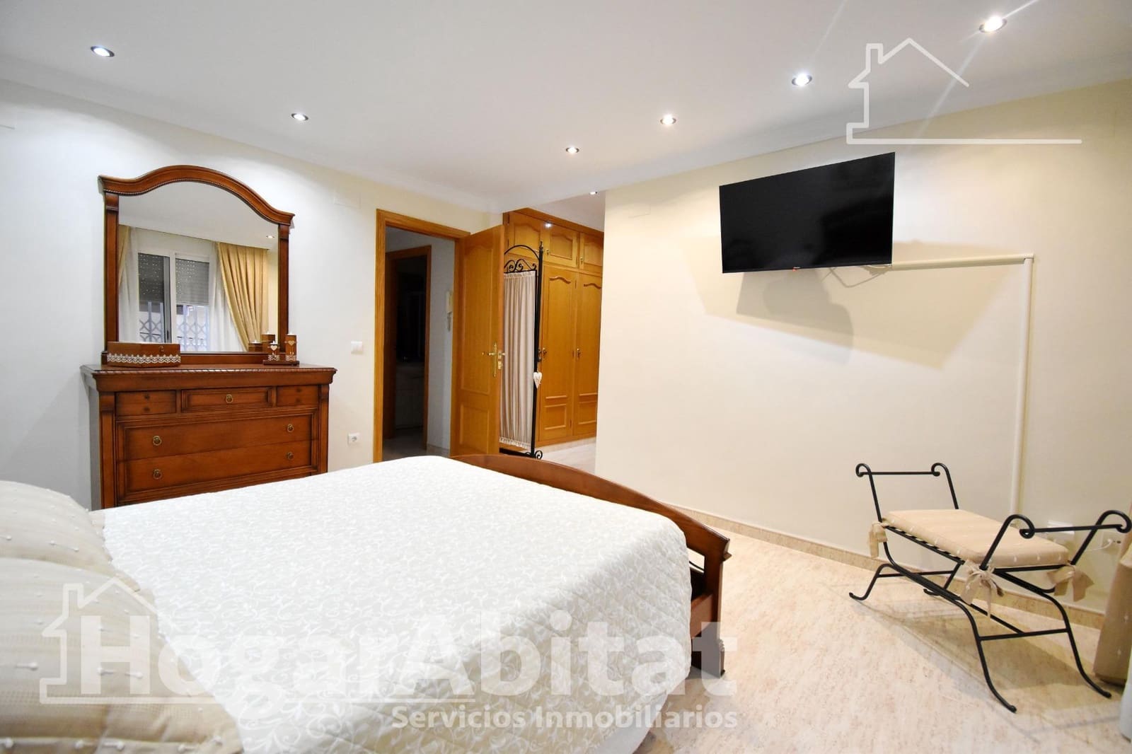 4 slaapkamer Rijtjeshuis te koop in Real de Gandia met garage - € 320.000 (Ref: 9804334)