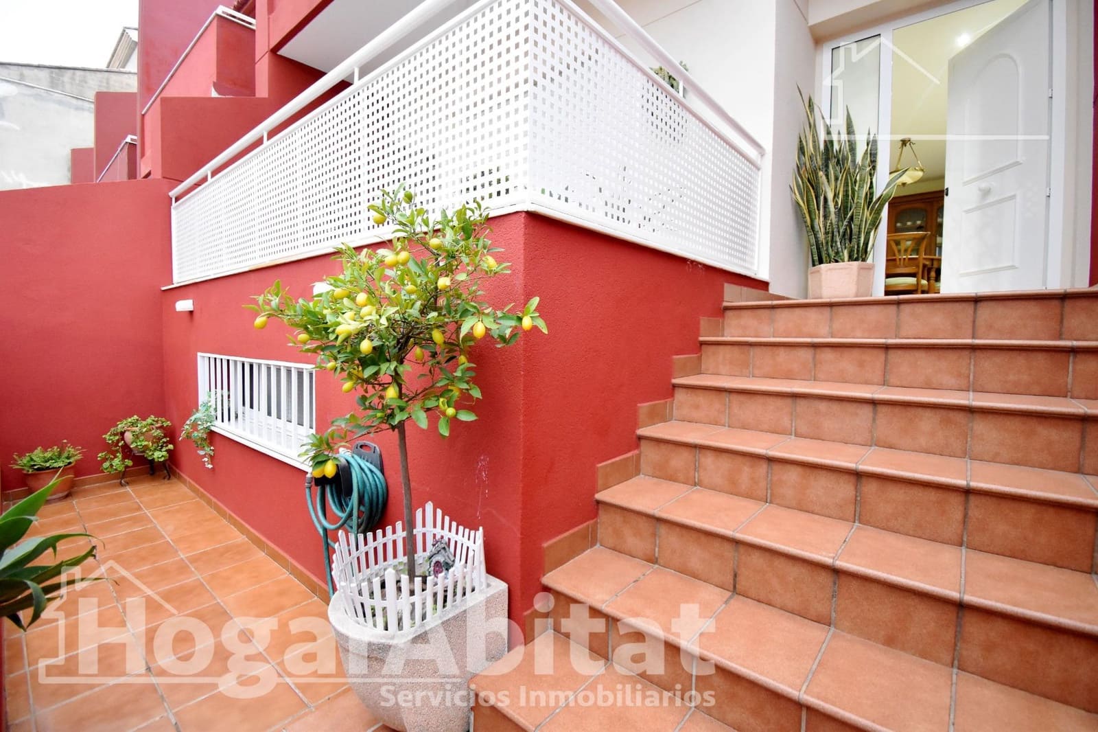 4 slaapkamer Rijtjeshuis te koop in Real de Gandia met garage - € 320.000 (Ref: 9804334)