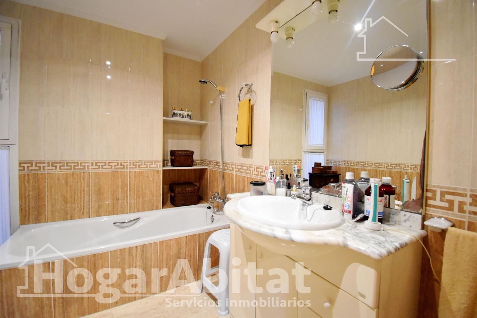 4 slaapkamer Rijtjeshuis te koop in Real de Gandia met garage - € 320.000 (Ref: 9804334)