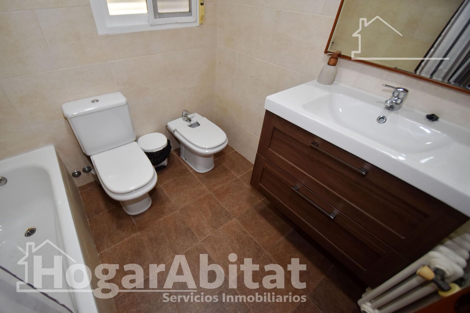 5 slaapkamer Villa te koop in Borriol met zwembad garage - € 390.000 (Ref: 9804337)