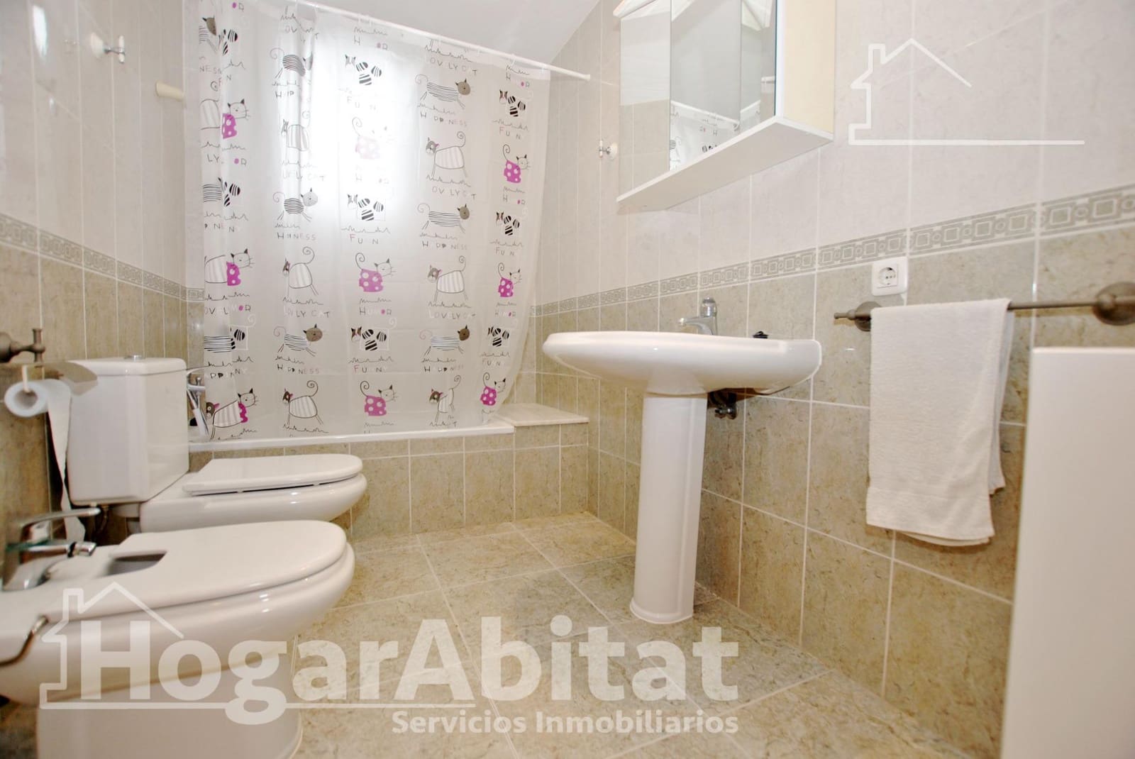 5 bedroom Villa for sale in Oliva with garage - € 380,000 (Ref: 9804339)