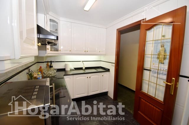 3 chambre Appartement à vendre à Alzira - 130 000 € (Ref: 9804345)