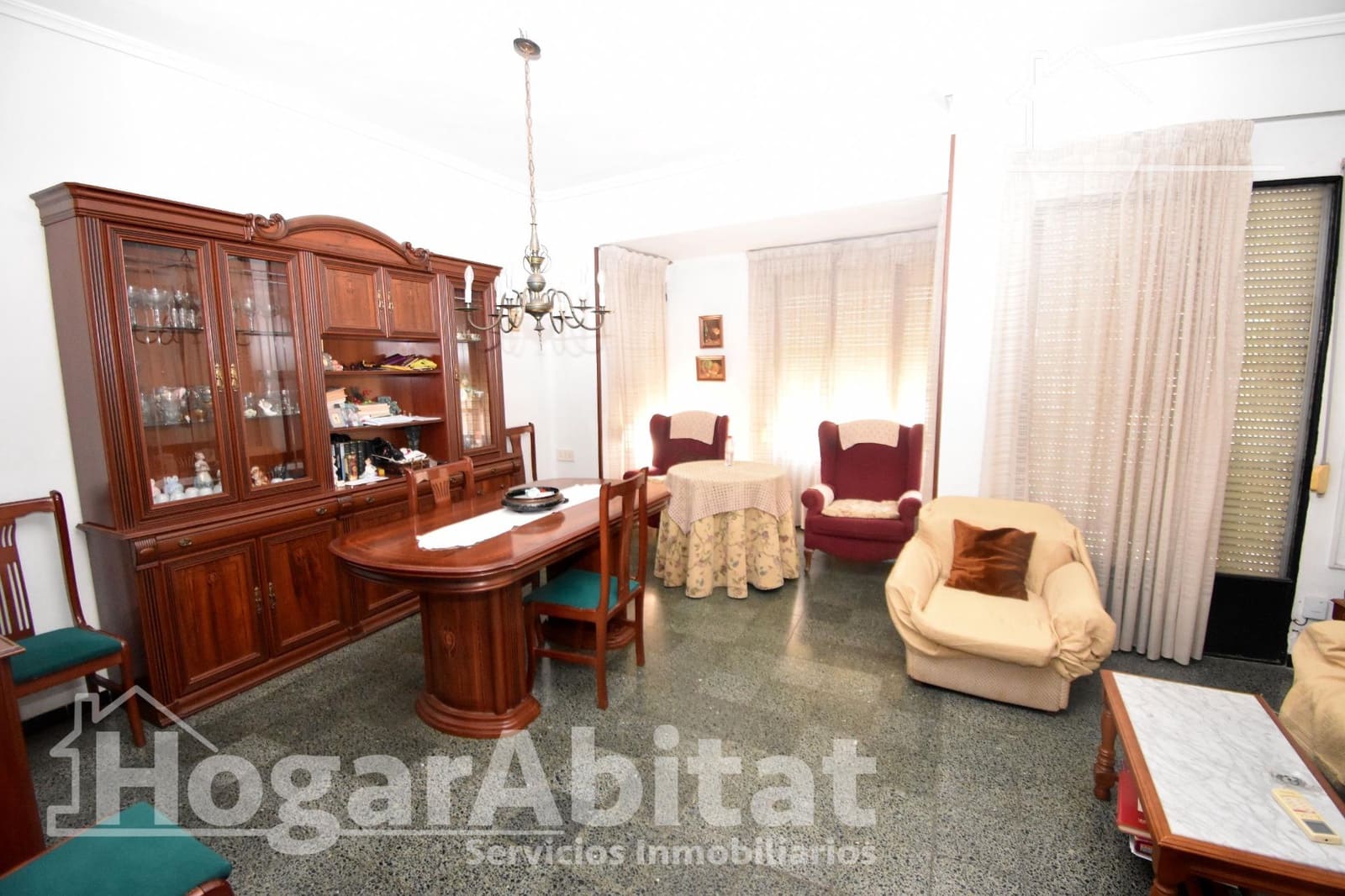 3 bedroom Flat for sale in Alzira - € 120,000 (Ref: 9804347)