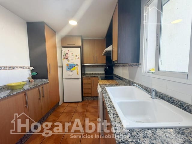 3 slaapkamer Flat te koop in Benaguasil met garage - € 210.000 (Ref: 9804353)