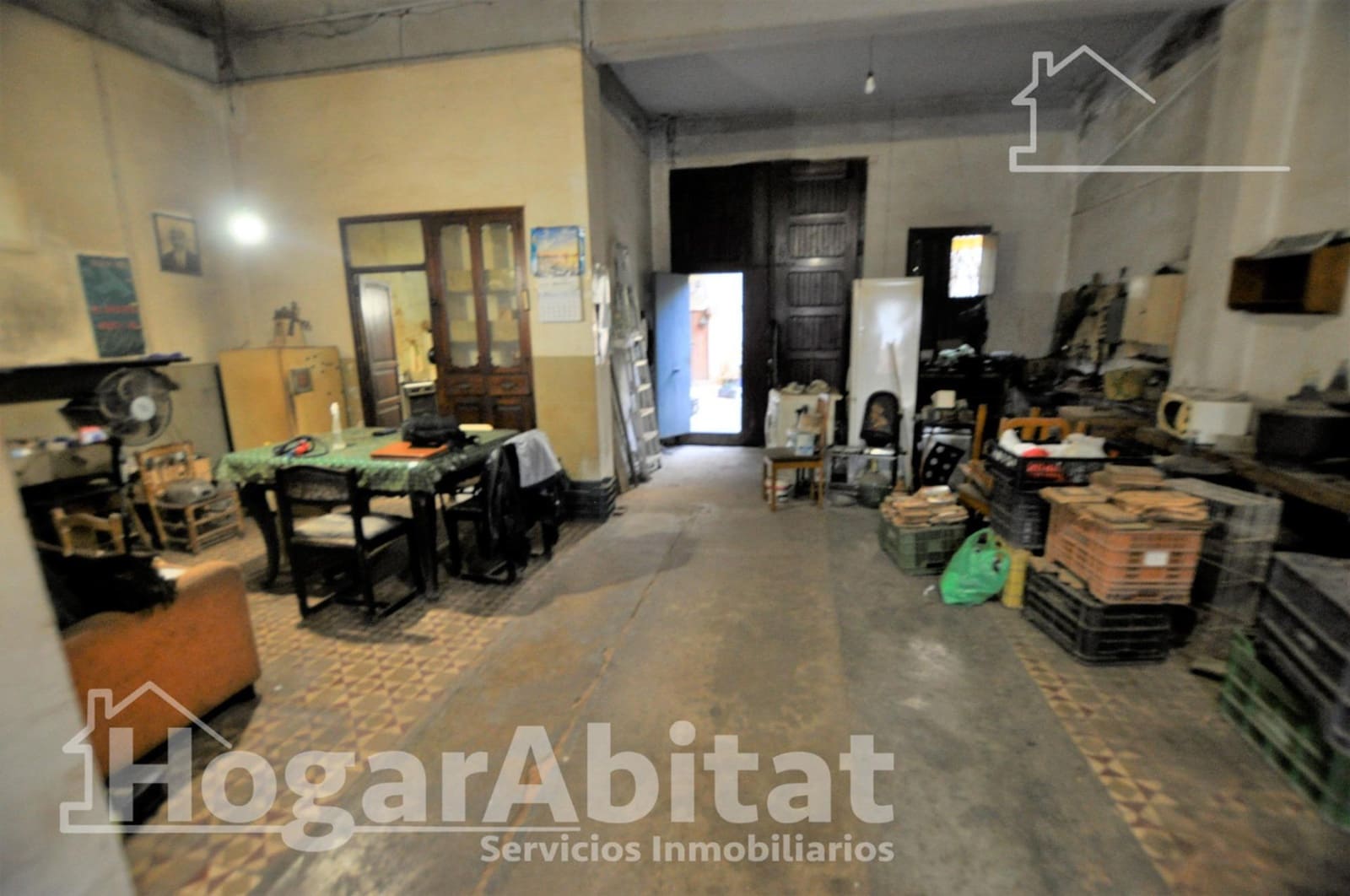 5 bedroom Townhouse for sale in Xirivella with garage - € 260,000 (Ref: 9804366)