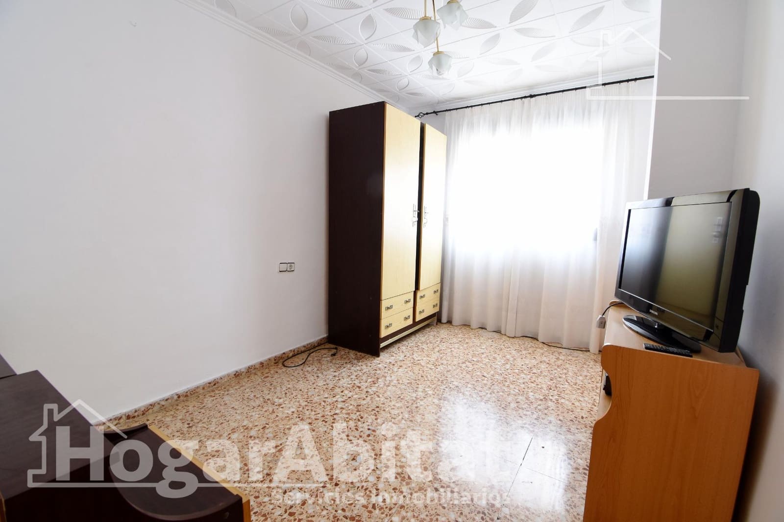Piso de 3 habitaciones en Algemesí en venta - 130.000 € (Ref: 9806524)