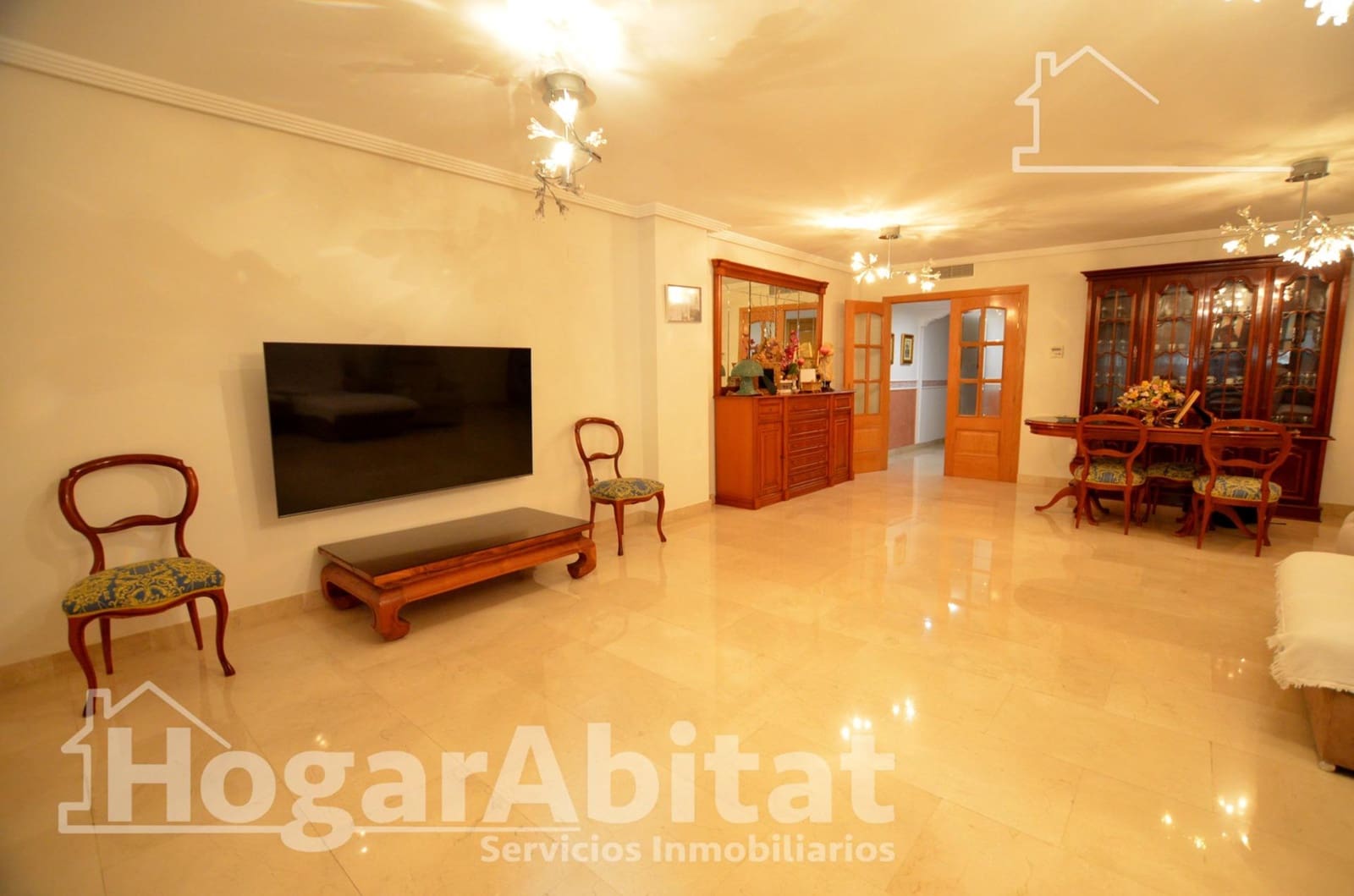 4 bedroom Flat for sale in San Vicente / Sant Vicent del Raspeig with garage - € 485,000 (Ref: 9806526)