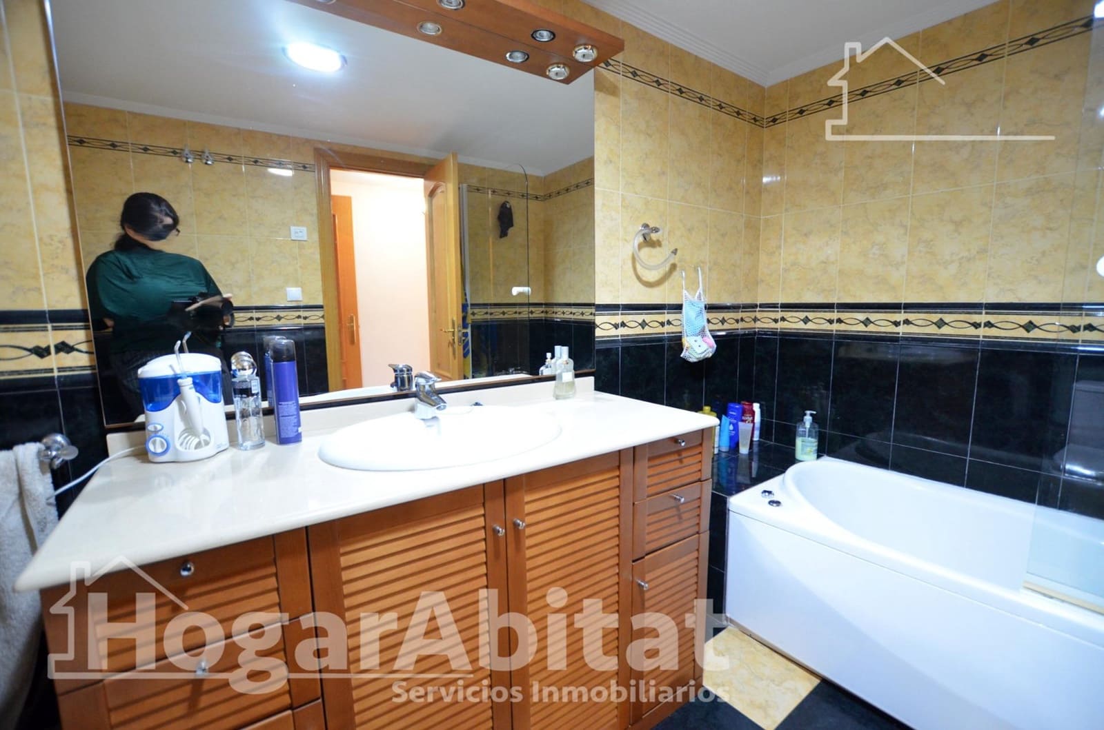 4 bedroom Flat for sale in San Vicente / Sant Vicent del Raspeig with garage - € 485,000 (Ref: 9806526)
