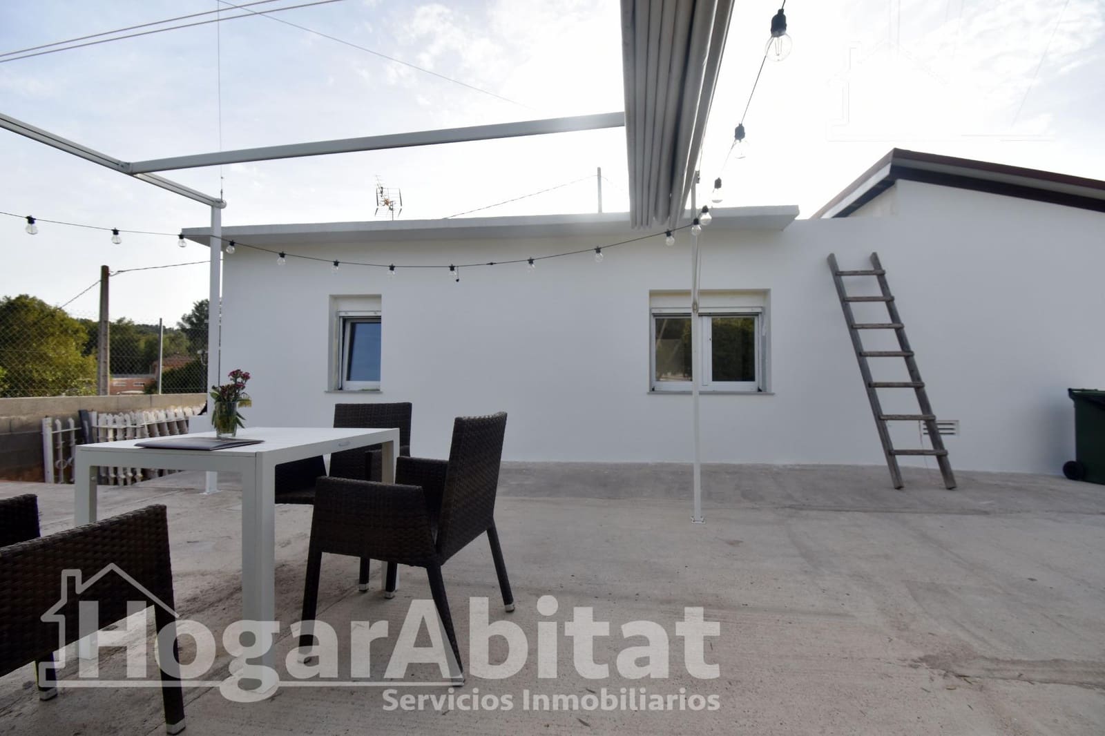 2 bedroom Villa for sale in L'Alcora with garage - € 175,000 (Ref: 9808029)