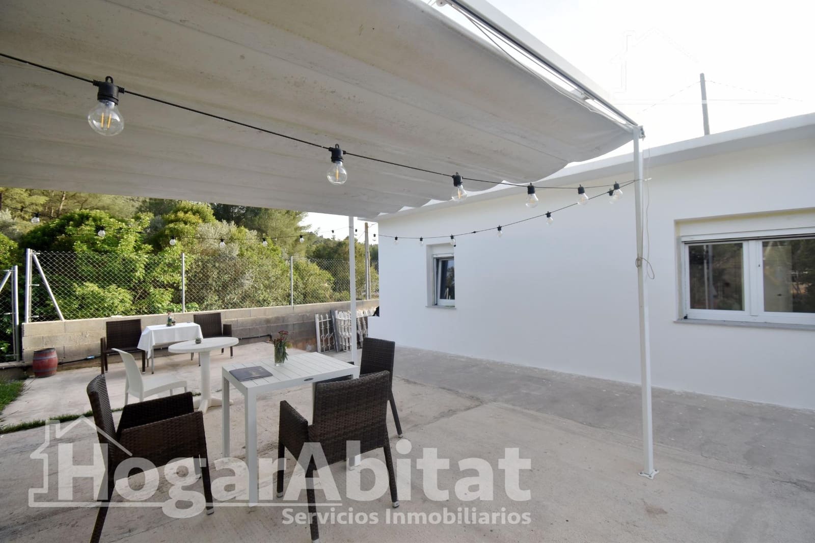 2 bedroom Villa for sale in L'Alcora with garage - € 175,000 (Ref: 9808029)