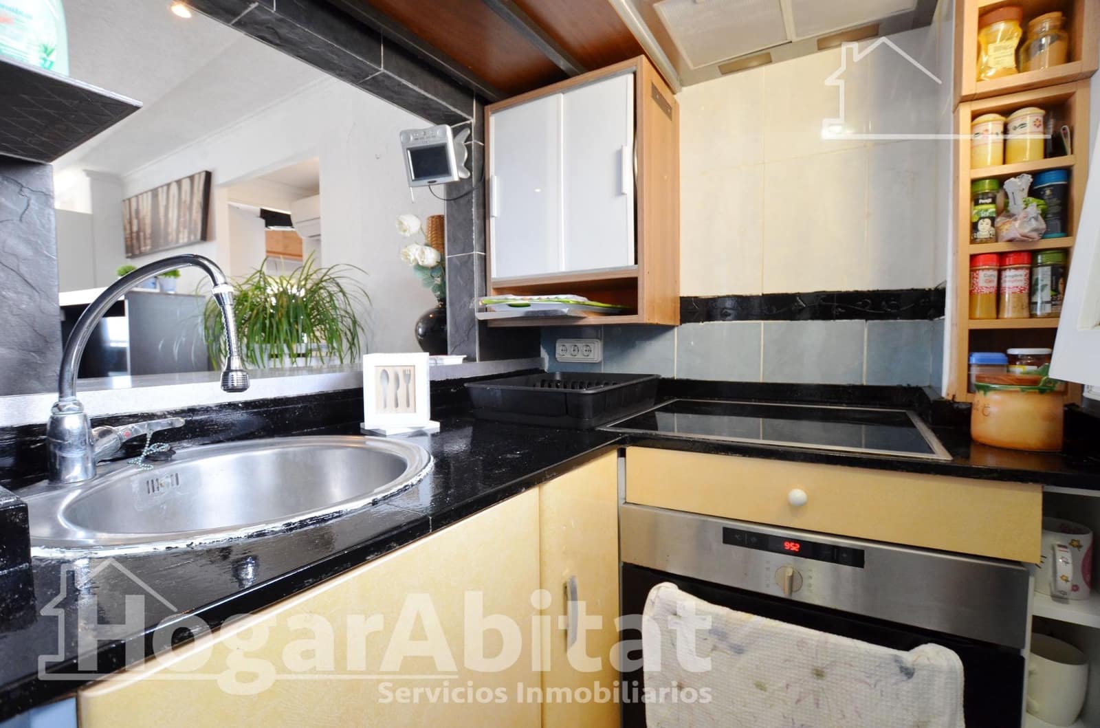 2 soverom Leilighet til salgs i Gandia med svømmebasseng - € 195 000 (Ref: 9808031)