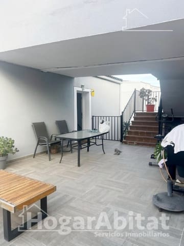 4 sypialnia Willa na sprzedaż w Chiva z basenem garażem - 340 000 € (Ref: 9808032)