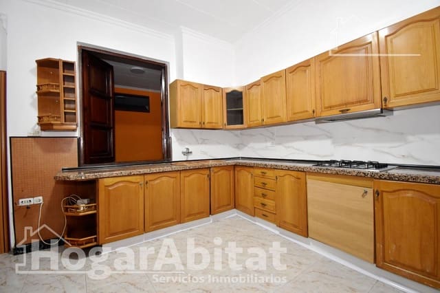 4 bedroom Flat for sale in Nules - € 120,000 (Ref: 9808034)
