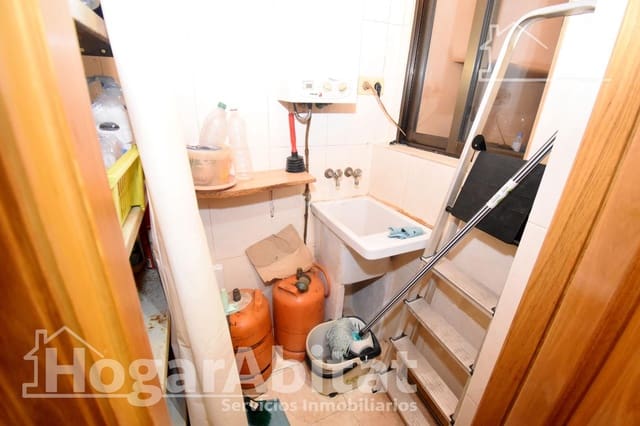 3 makuuhuone Asunto myytävänä paikassa Castelló de la Plana - 121 000 € (Ref: 9808035)