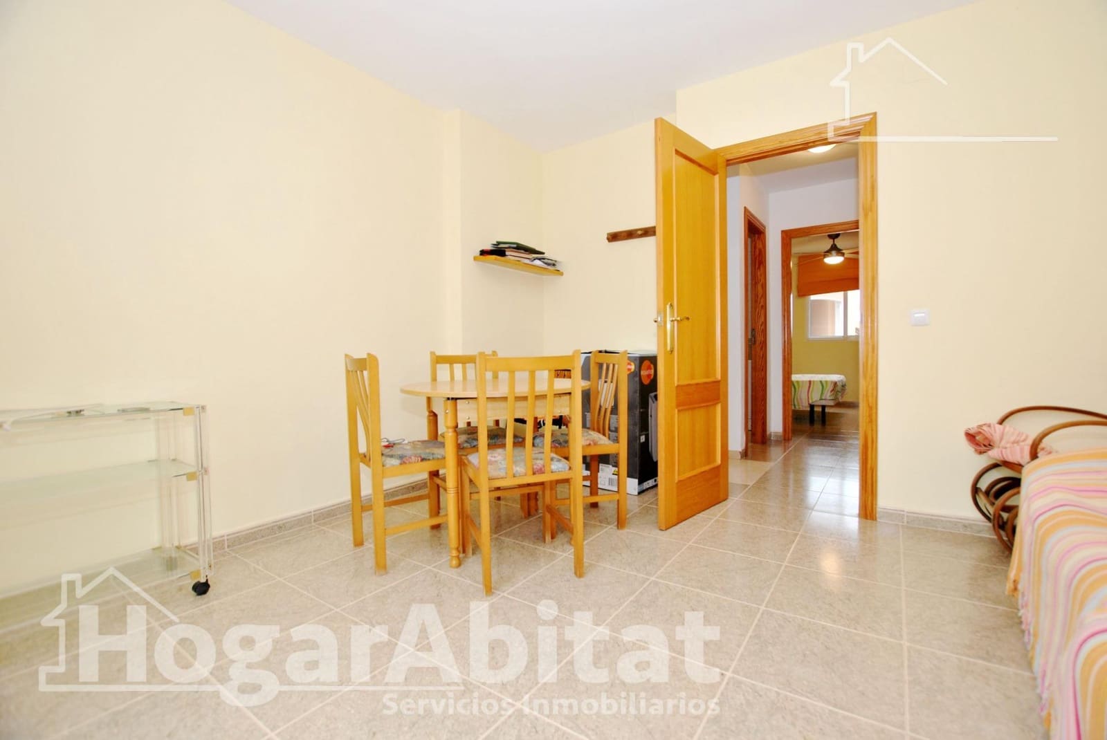 Chalet de 5 habitaciones en Oliva en venta con garaje - 380.000 € (Ref: 9808036)