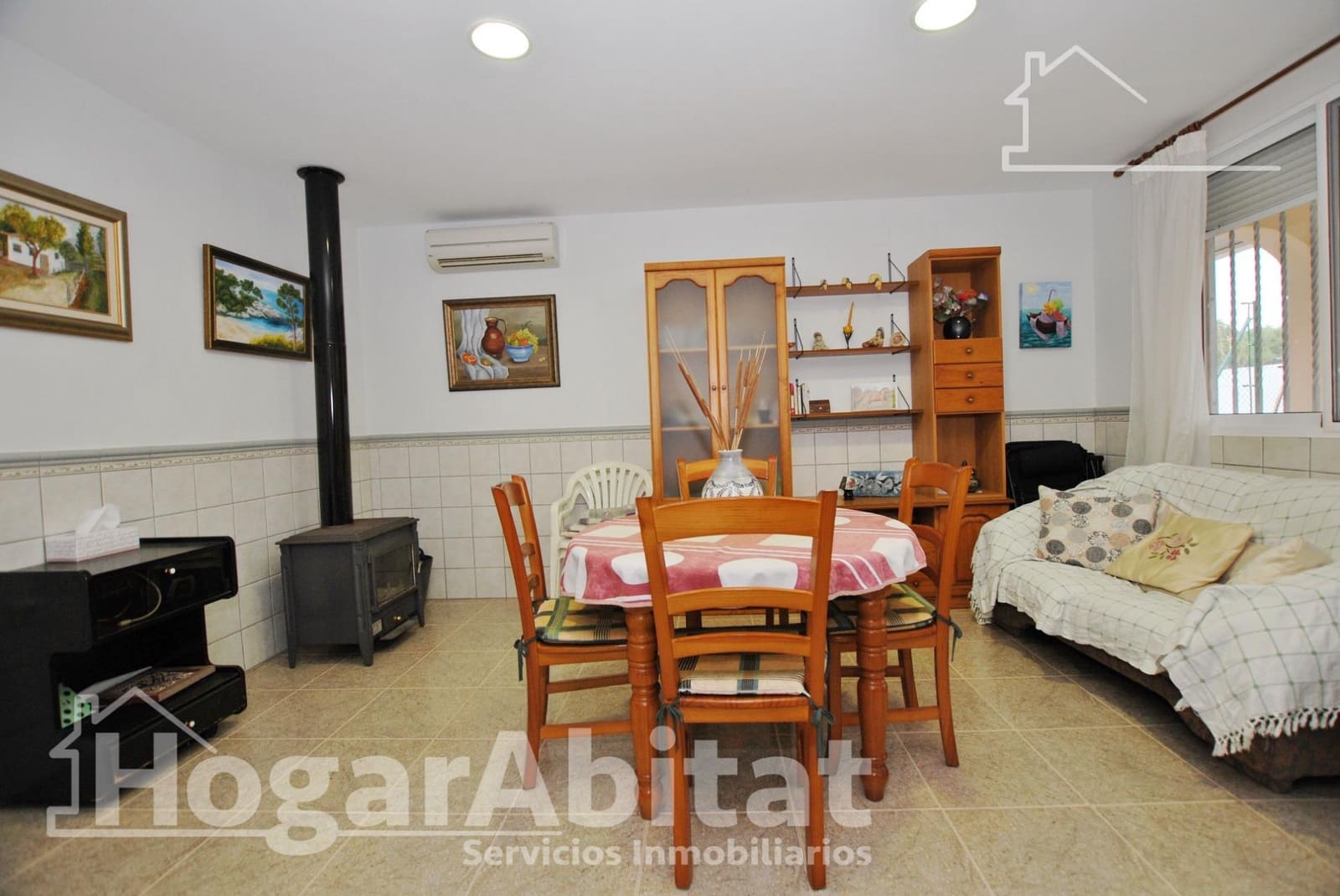 Chalet de 5 habitaciones en Oliva en venta con garaje - 380.000 € (Ref: 9808036)