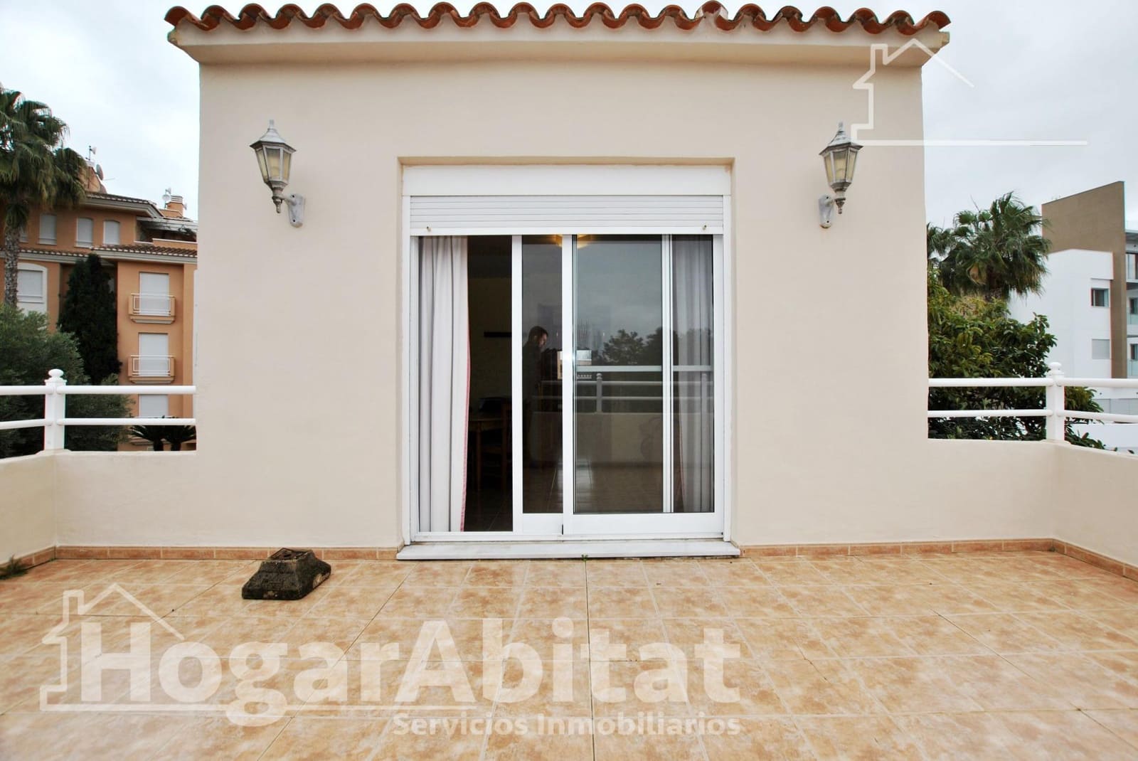 Chalet de 5 habitaciones en Oliva en venta con garaje - 380.000 € (Ref: 9808036)