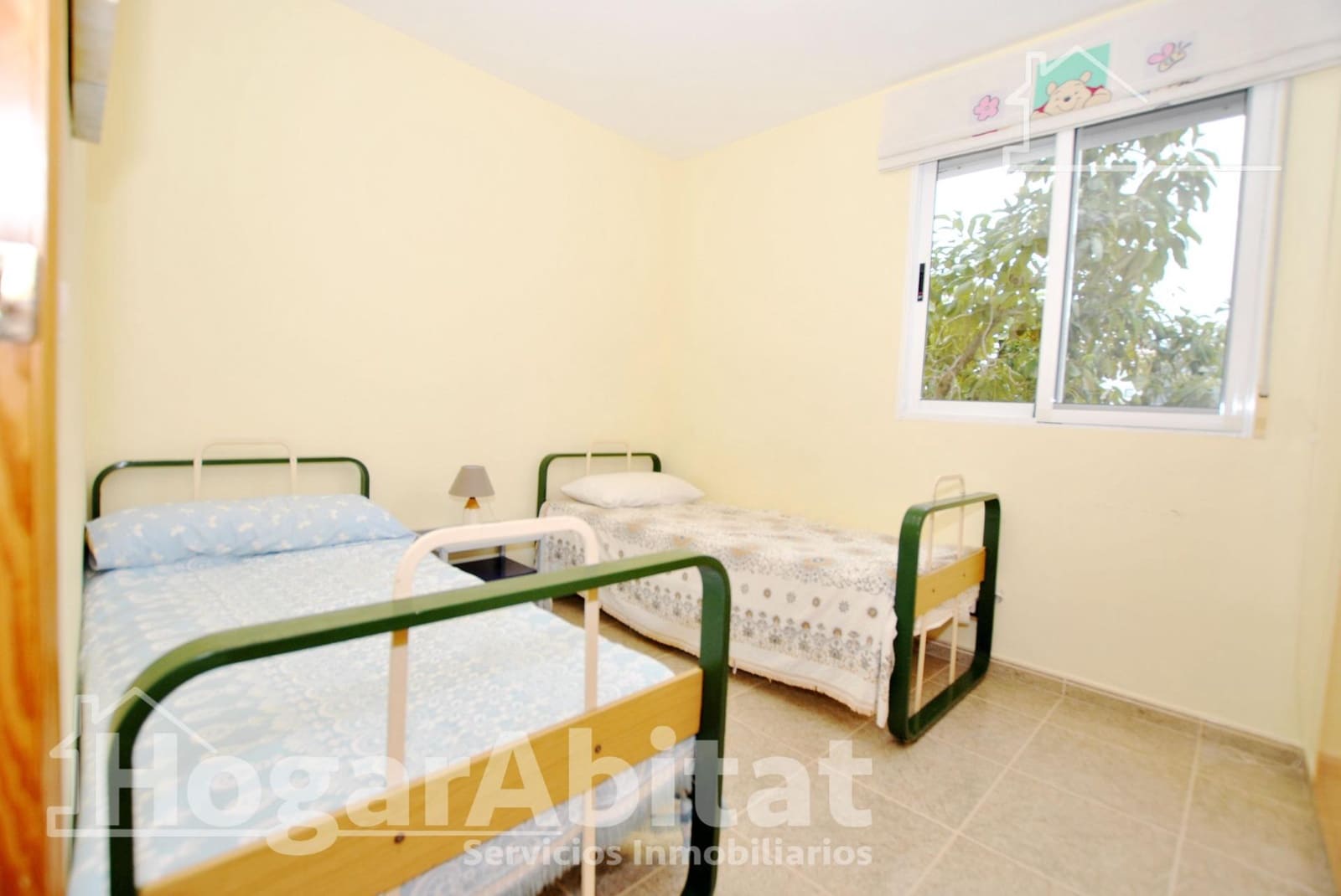 Chalet de 5 habitaciones en Oliva en venta con garaje - 380.000 € (Ref: 9808036)