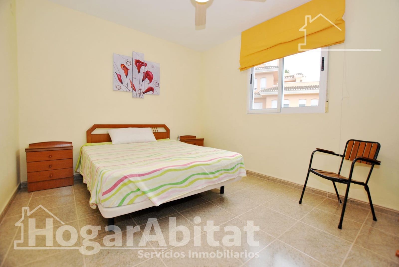 Chalet de 5 habitaciones en Oliva en venta con garaje - 380.000 € (Ref: 9808036)