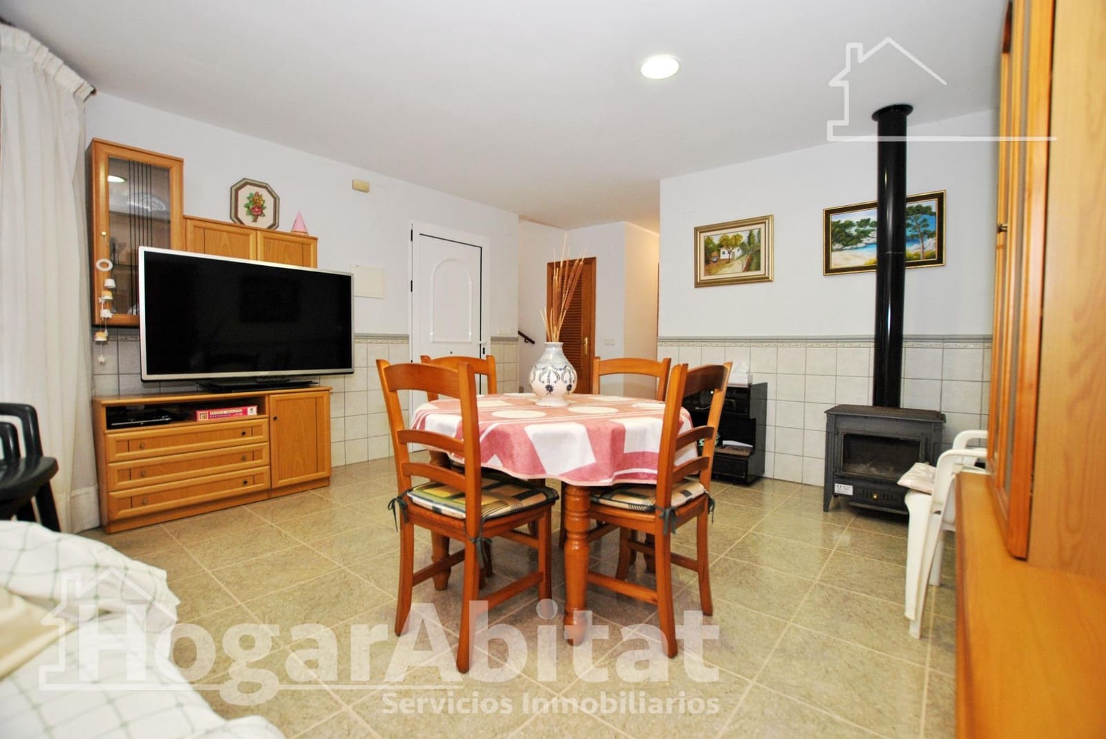 Chalet de 5 habitaciones en Oliva en venta con garaje - 380.000 € (Ref: 9808036)