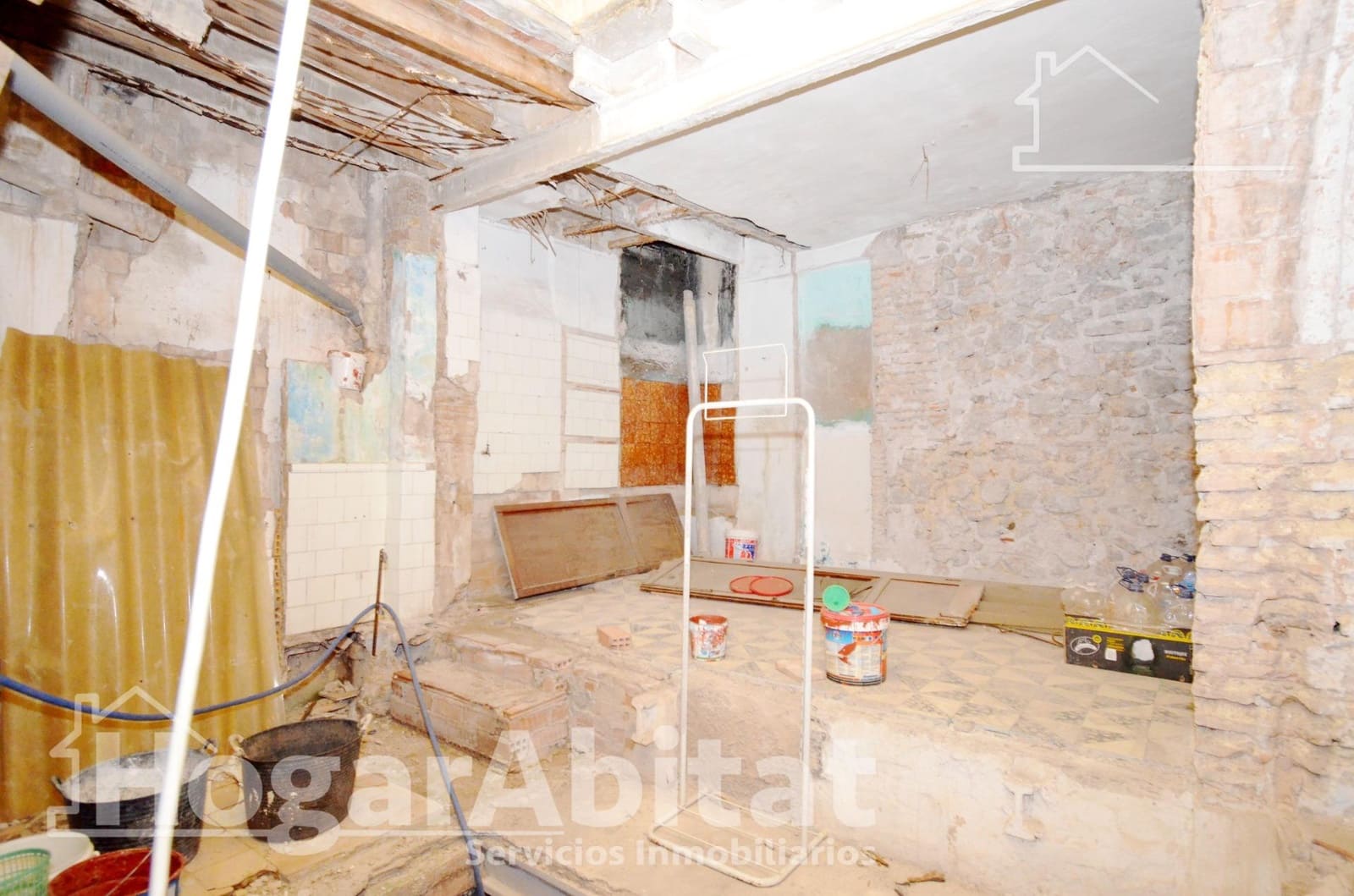 4 bedroom Townhouse for sale in Oliva - € 129,900 (Ref: 9808042)