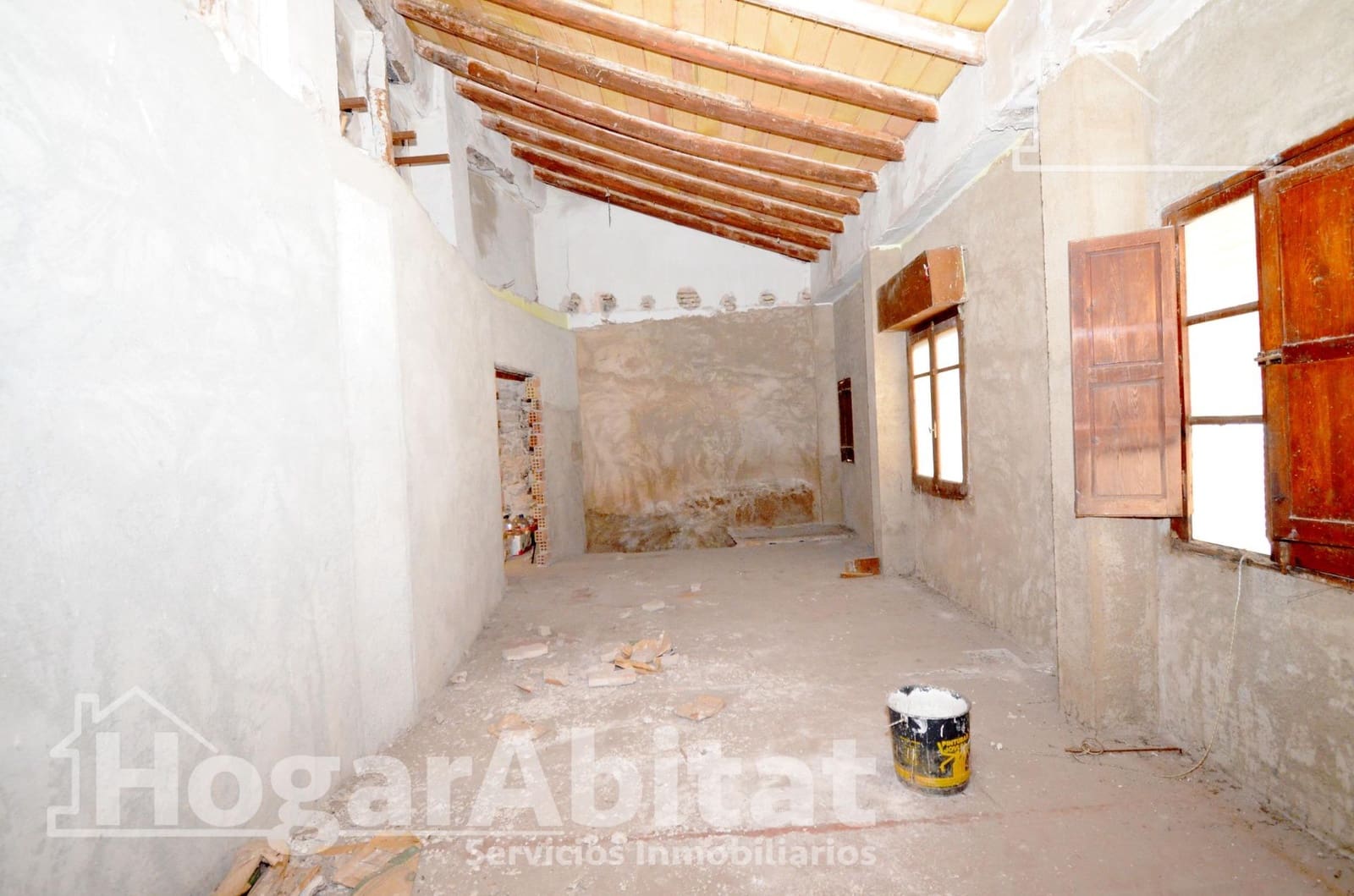 4 bedroom Townhouse for sale in Oliva - € 129,900 (Ref: 9808042)