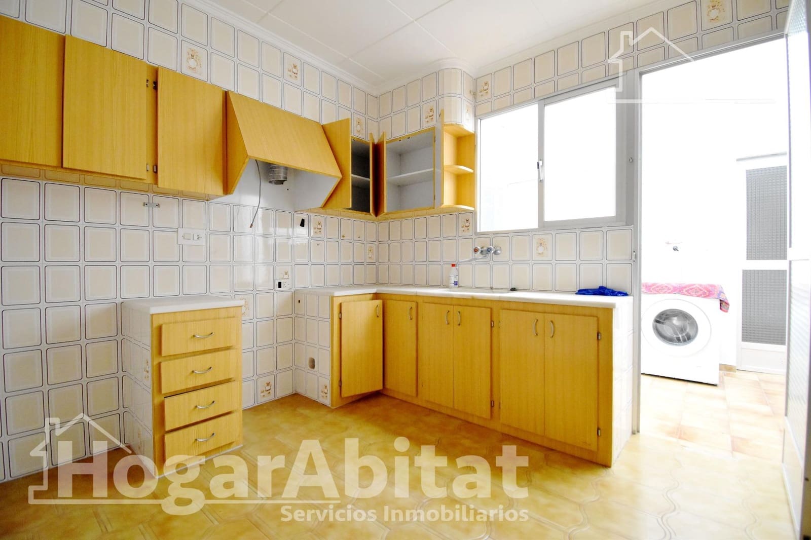 5 makuuhuone Huoneisto myytävänä paikassa Favara - 240 000 € (Ref: 9809832)