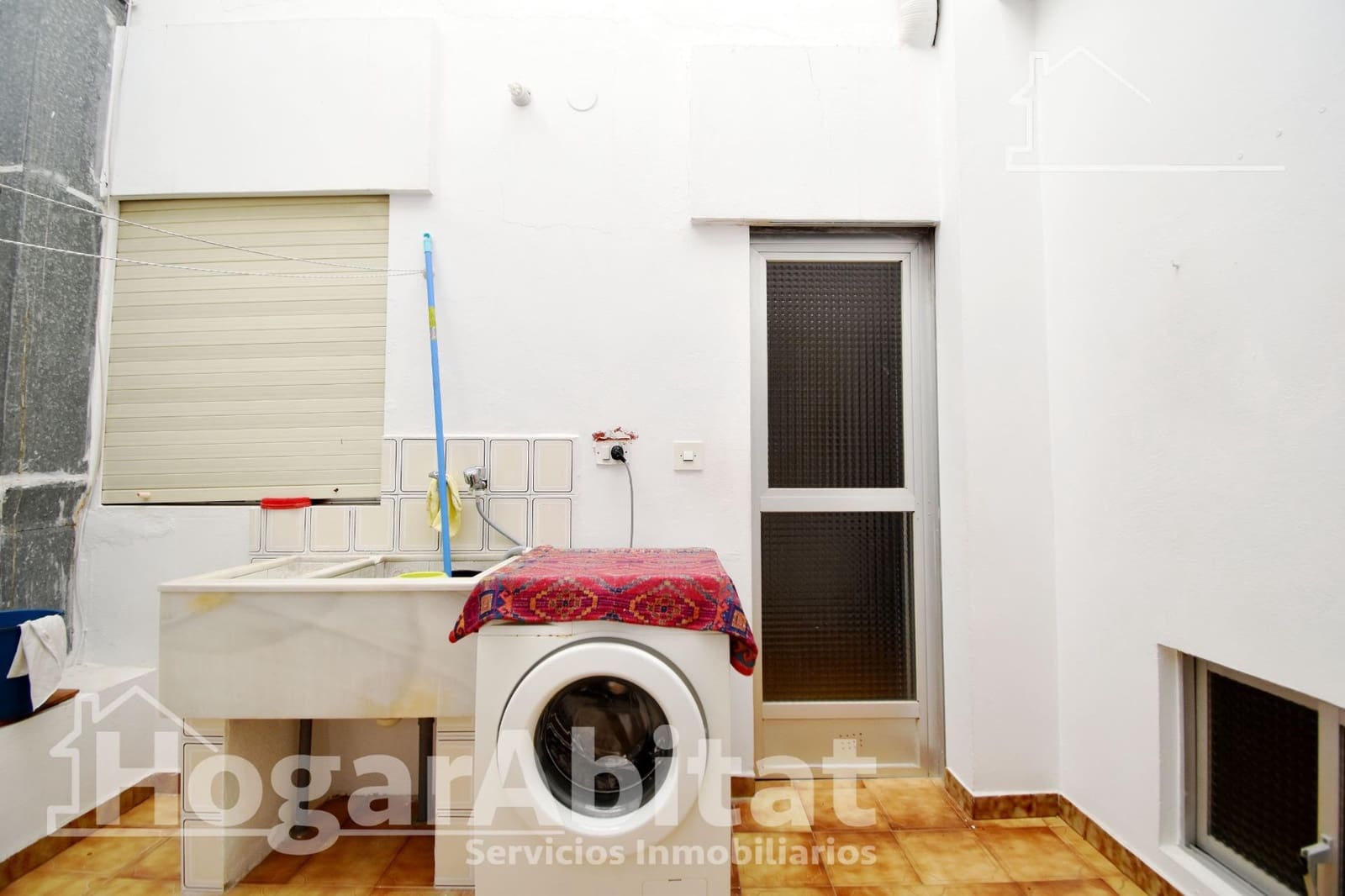 5 makuuhuone Huoneisto myytävänä paikassa Favara - 240 000 € (Ref: 9809832)