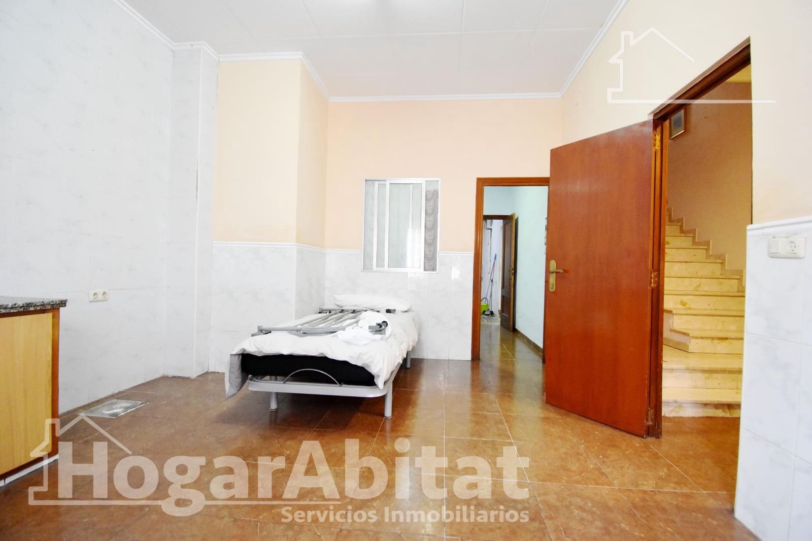 5 makuuhuone Huoneisto myytävänä paikassa Favara - 240 000 € (Ref: 9809832)