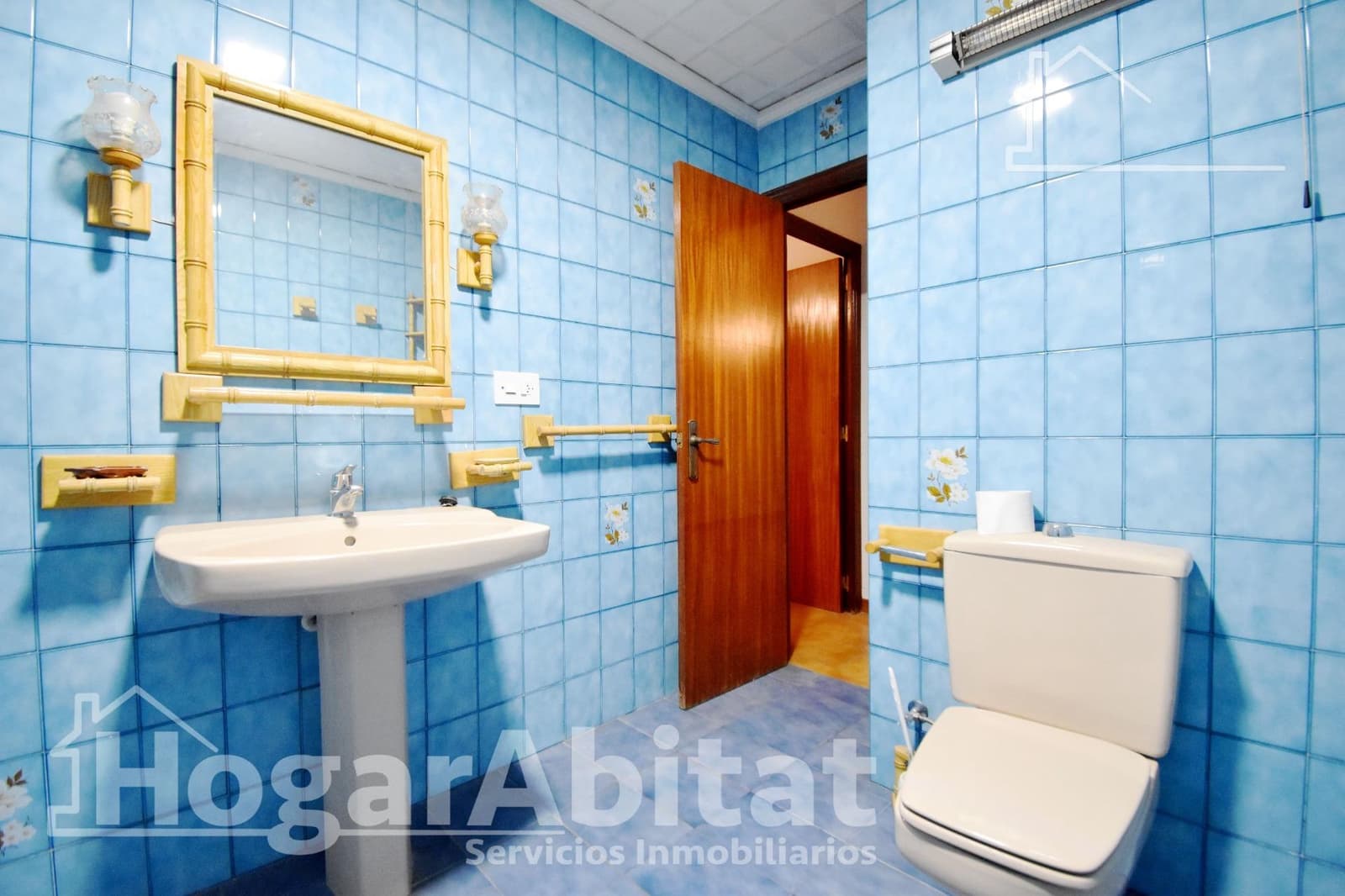 5 makuuhuone Huoneisto myytävänä paikassa Favara - 240 000 € (Ref: 9809832)