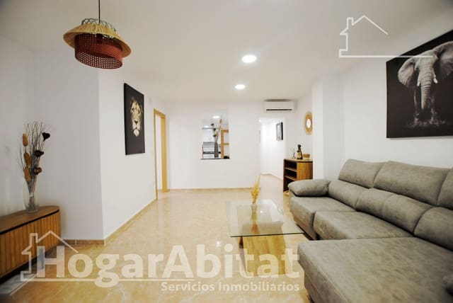 11 makuuhuone Huoneisto myytävänä paikassa Oliva - 600 000 € (Ref: 9809834)