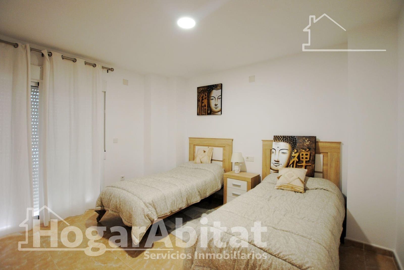 11 makuuhuone Huoneisto myytävänä paikassa Oliva - 600 000 € (Ref: 9809834)