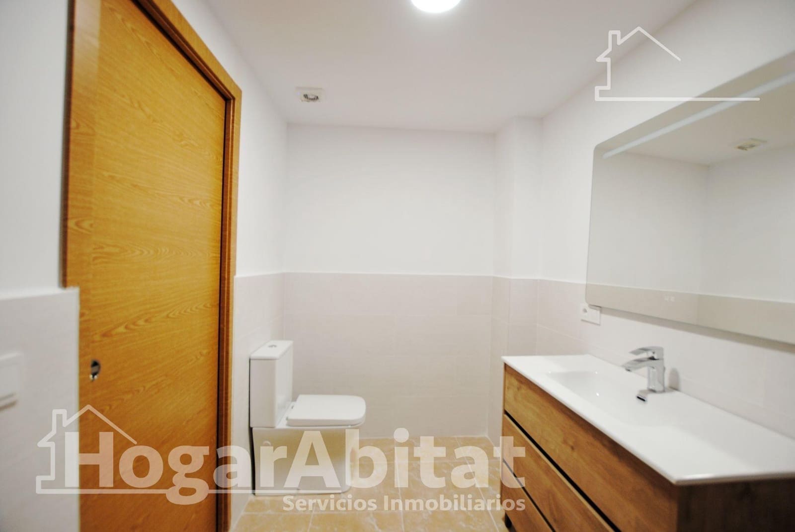 11 makuuhuone Huoneisto myytävänä paikassa Oliva - 600 000 € (Ref: 9809834)