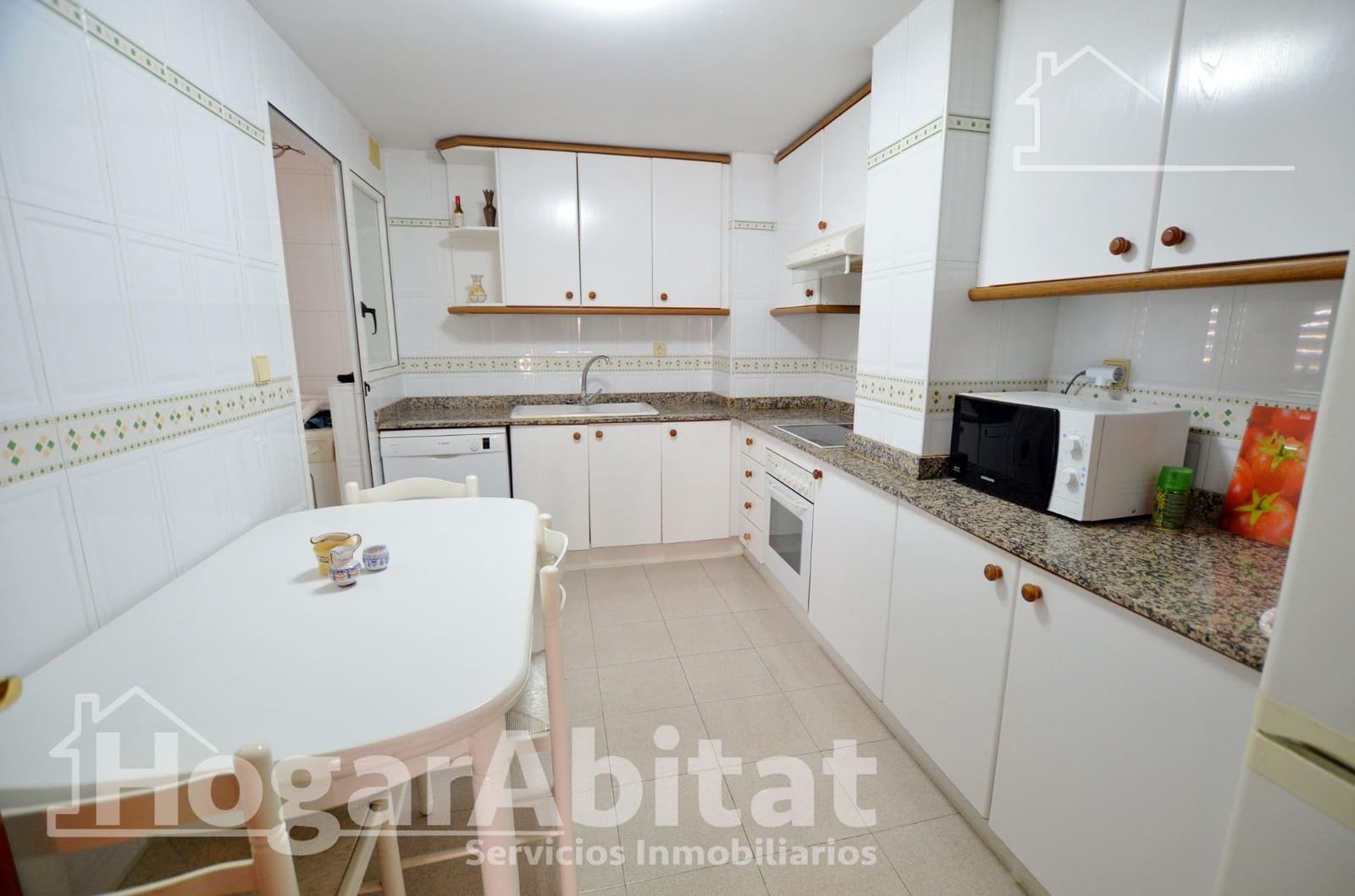 Piso de 3 habitaciones en Alicante / Alacant ciudad en venta con piscina garaje - 340.000 € (Ref: 9811949)