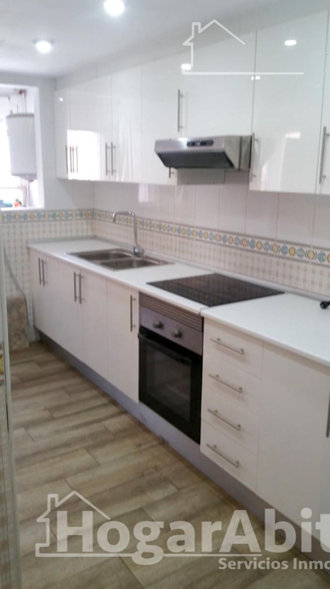 2 sypialnia Mieszkanie na sprzedaż w Miasto Walencja z garażem - 295 000 € (Ref: 9811950)