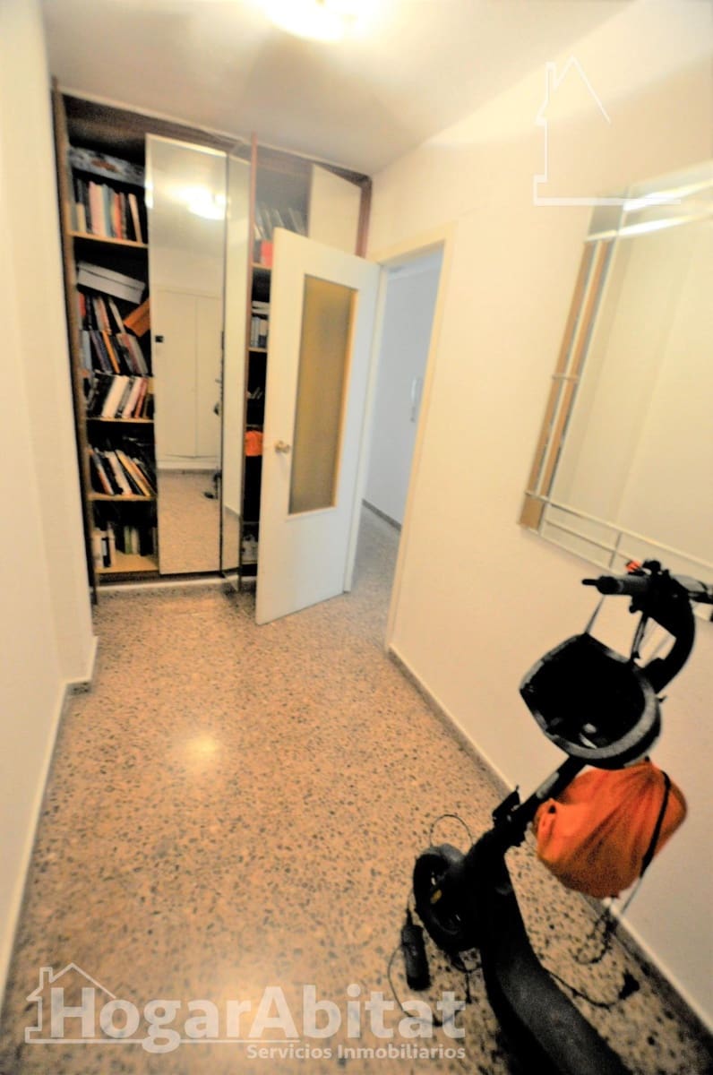 4 makuuhuone Asunto myytävänä paikassa Valencia kaupunki - 250 000 € (Ref: 9811952)