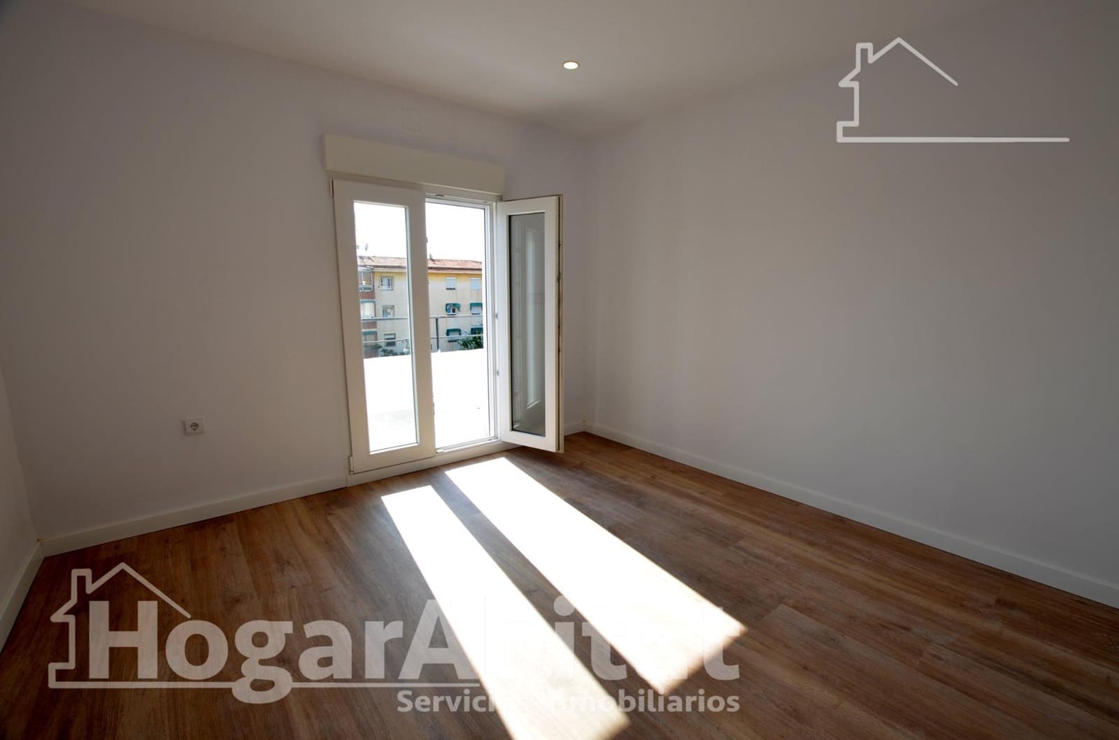 3 sovrum Lägenhet till salu i Alicante stad - 145 000 € (Ref: 9811955)